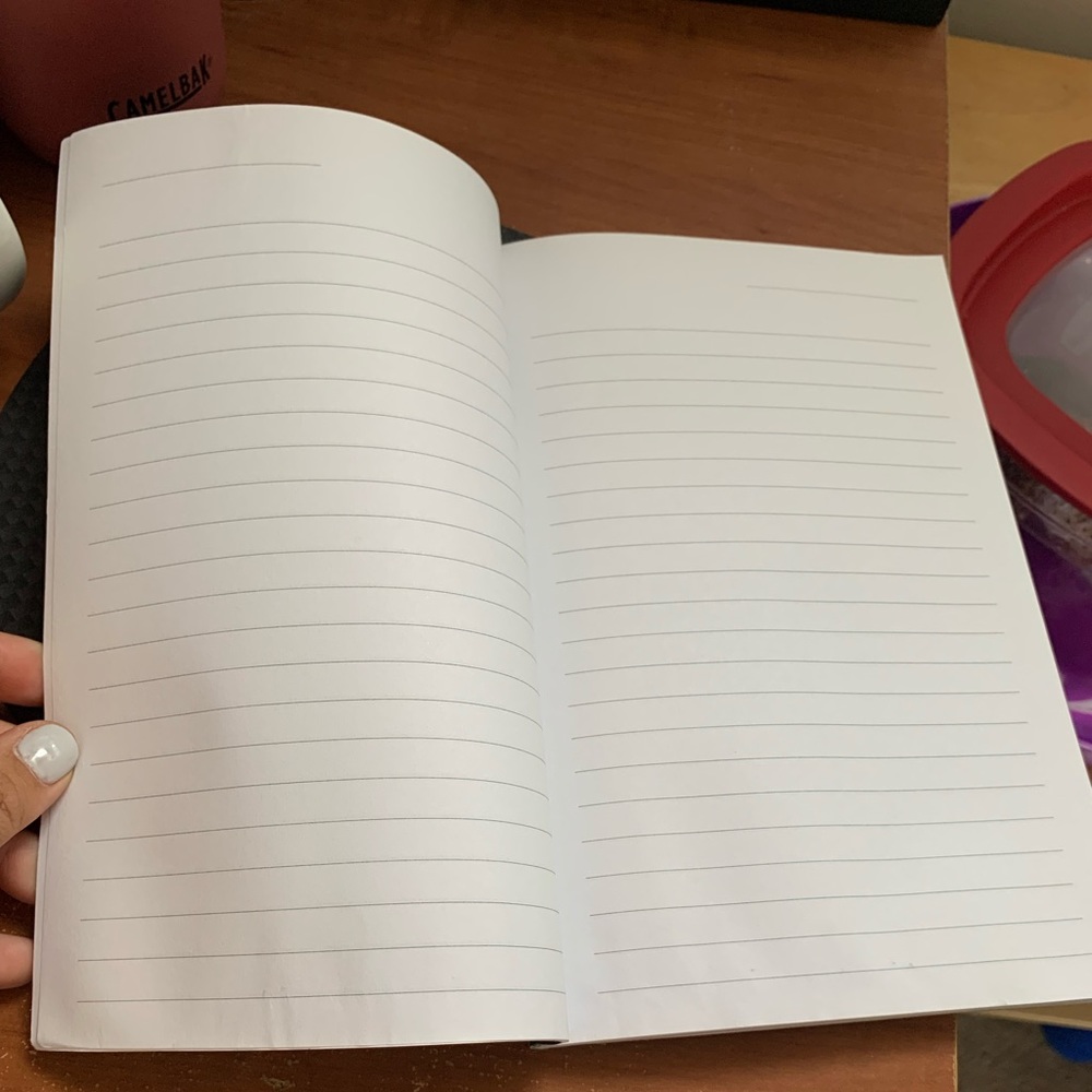 NOTEBOOK - Picture 2 of 3
